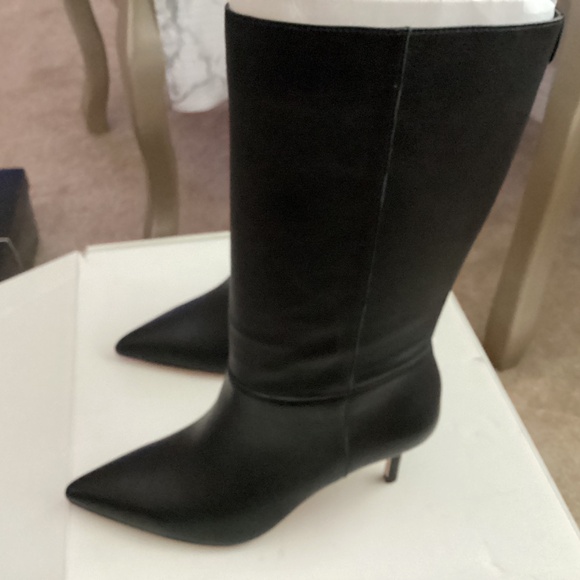 Lauren Ralph Lauren Boots NIB size 5 - Picture 5 of 9